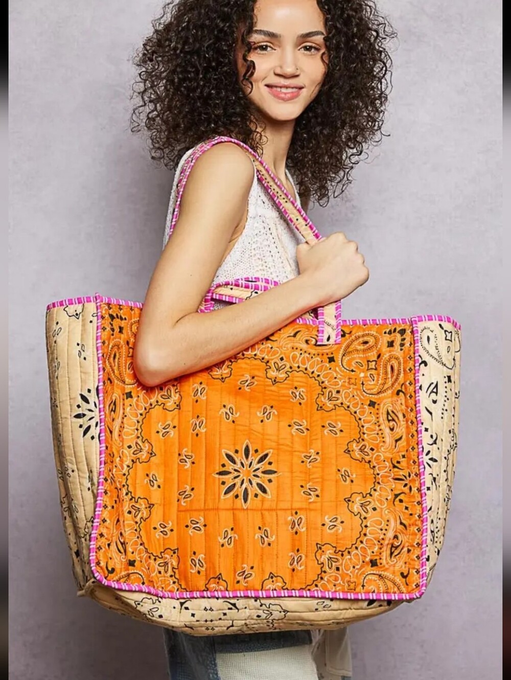 POL LOVE Bandana Quilted Tote Bag Textured Print In Orange/Pink Large NWT $98 - Picture 2 of 15